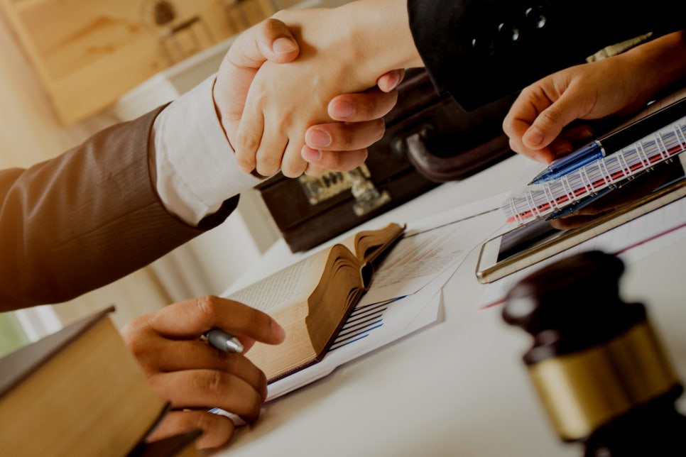 부산 토지보상 변호사? 선임하고도 패소하는 의뢰인 공통점